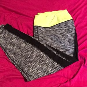 Torrid Active cropped legging